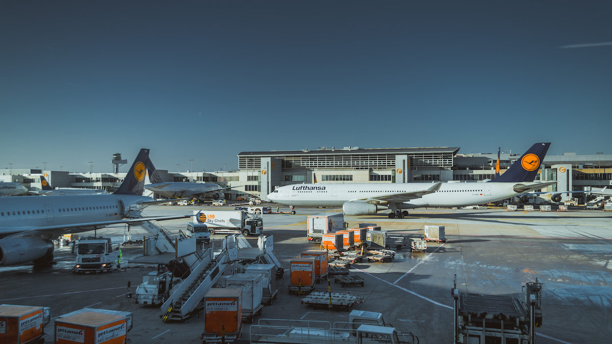 Am Flughafen Am Flughafen