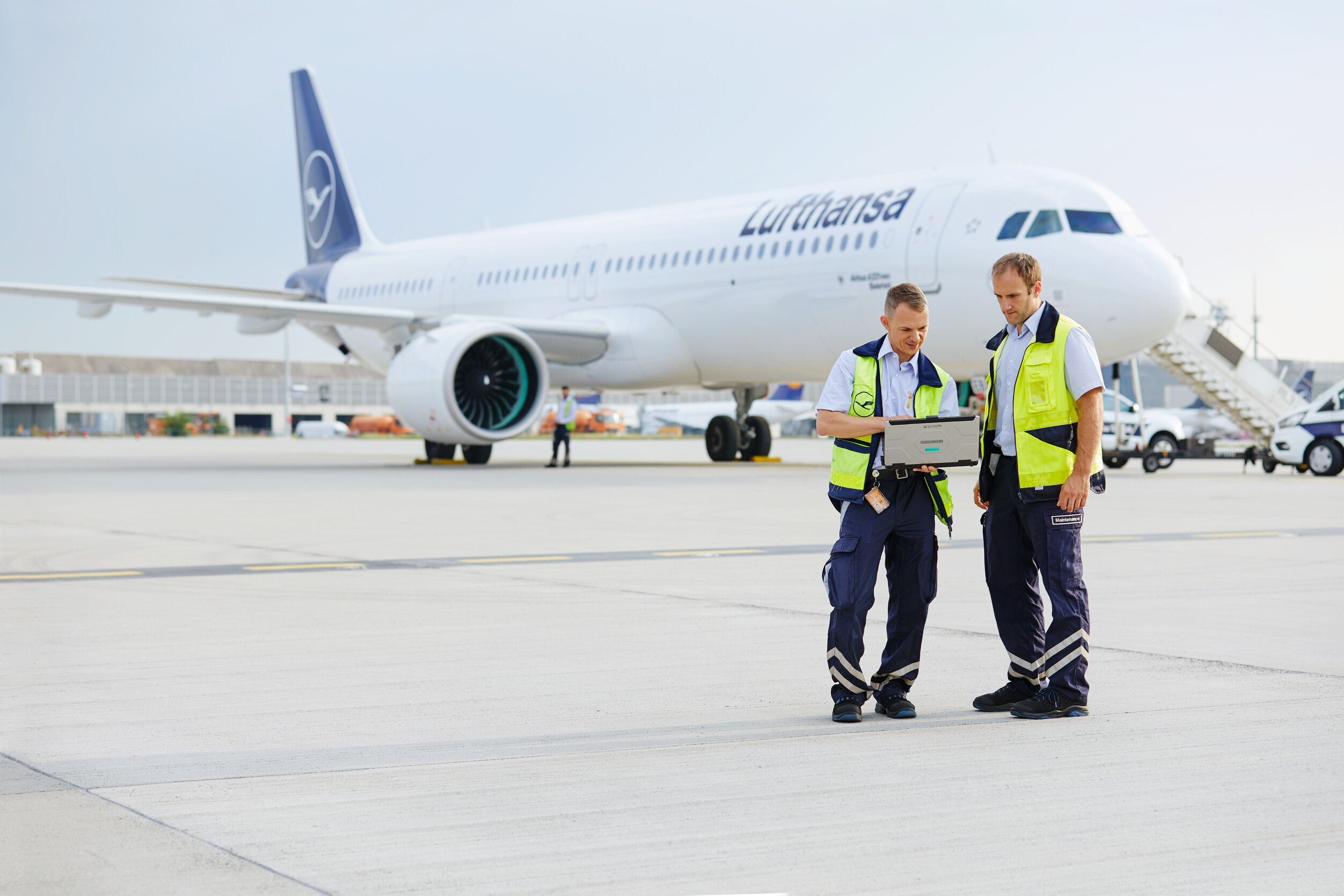 Lufthansa Technik Lufthansa Technik